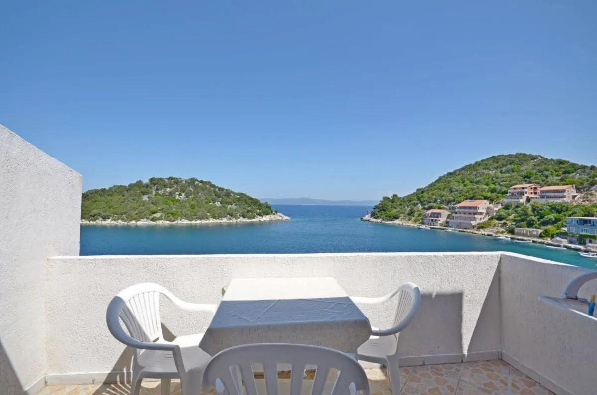 Apartments And Rooms Barbara Λάστοβο Εξωτερικό φωτογραφία